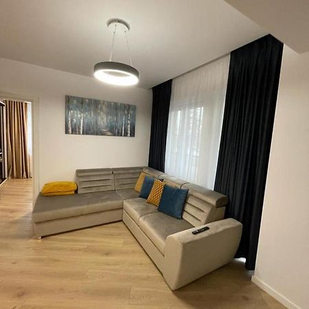Adina Apartament Gura Humorului Eksteriør billede