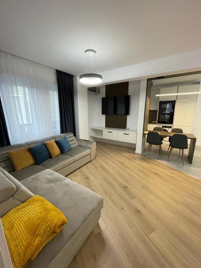 Adina Apartament Gura Humorului Eksteriør billede