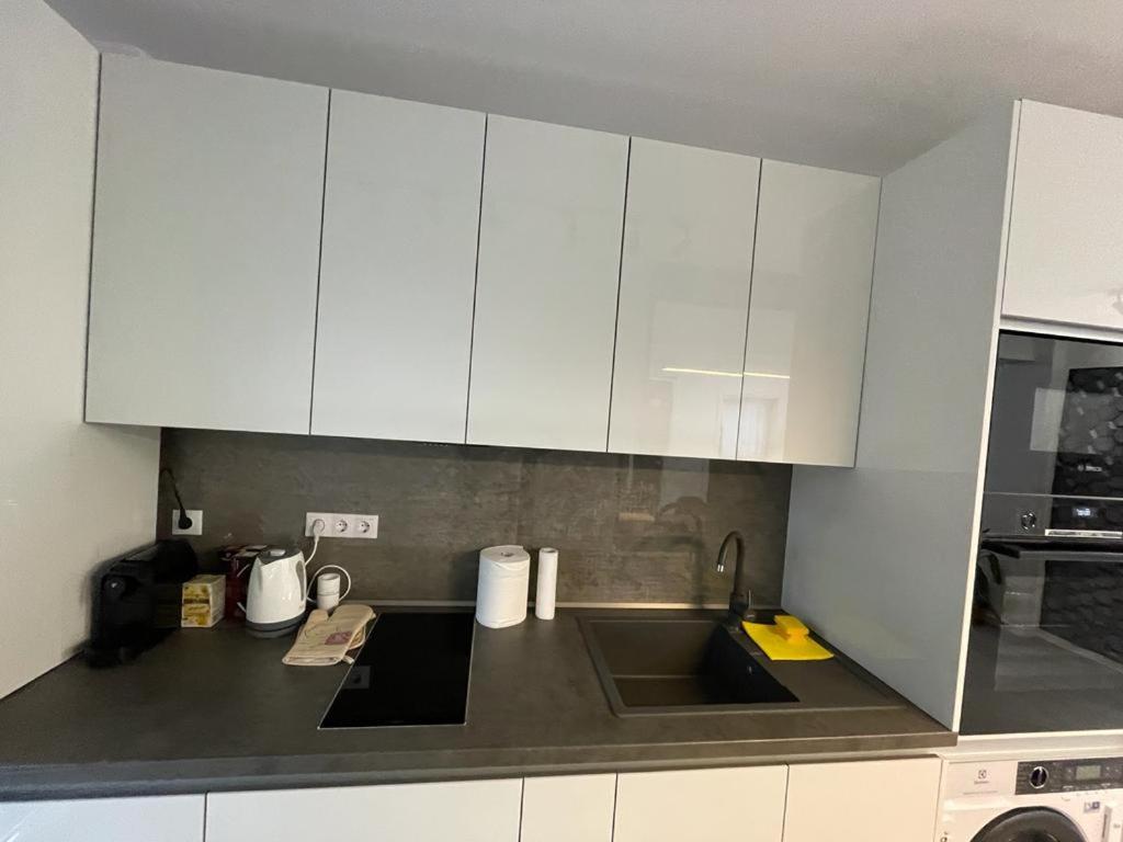 Adina Apartament Gura Humorului Eksteriør billede