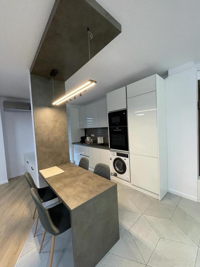 Adina Apartament Gura Humorului Eksteriør billede